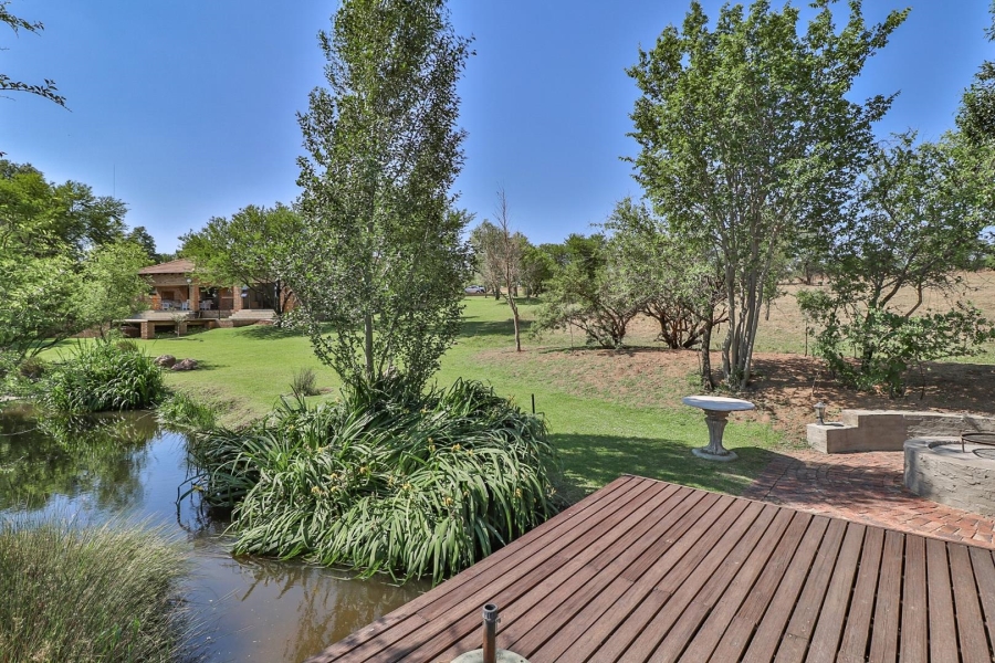 4 Bedroom Property for Sale in Waterval Estate Gauteng