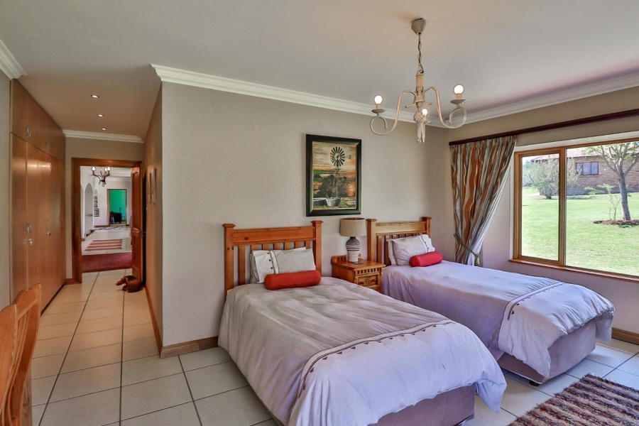 4 Bedroom Property for Sale in Waterval Estate Gauteng