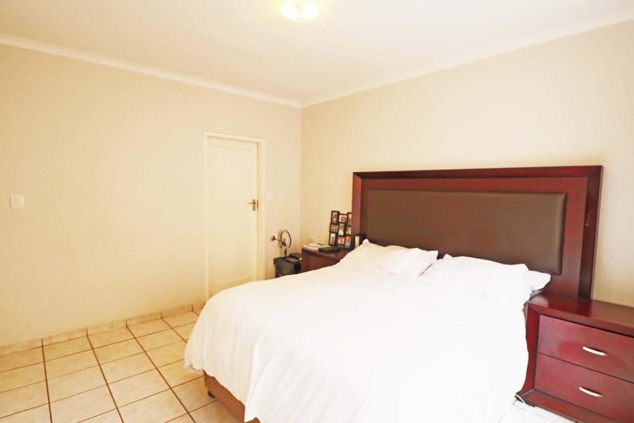 3 Bedroom Property for Sale in Bryanston Gauteng