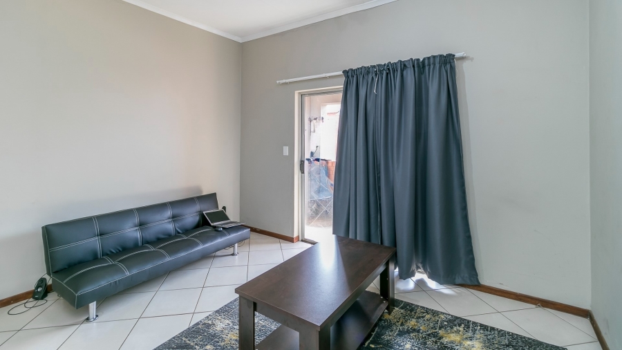 2 Bedroom Property for Sale in Noordwyk Gauteng