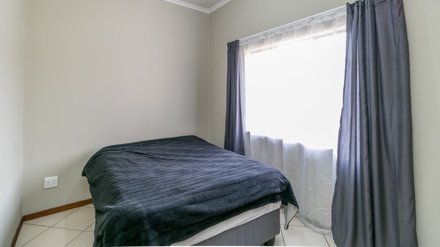 2 Bedroom Property for Sale in Noordwyk Gauteng