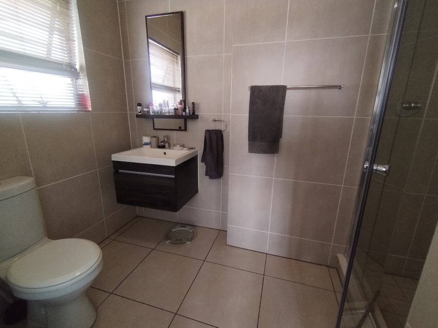 3 Bedroom Property for Sale in Westlake Eco Estate Gauteng