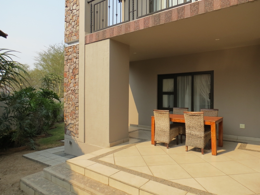 4 Bedroom Property for Sale in Greenstone Hill Gauteng