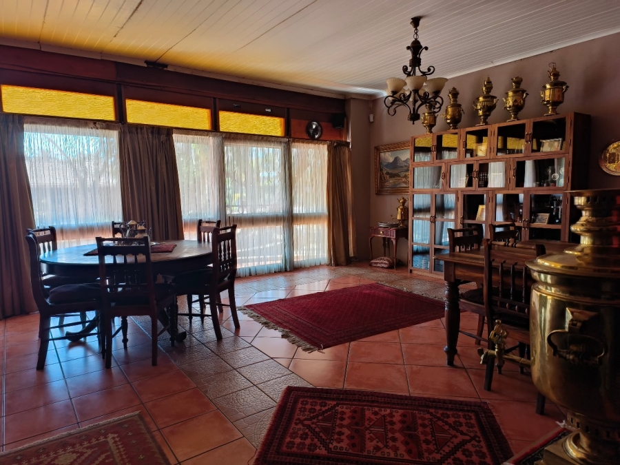 5 Bedroom Property for Sale in Eldoraigne Gauteng