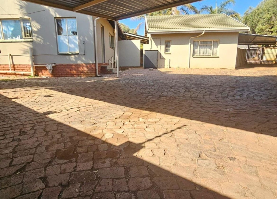 To Let 3 Bedroom Property for Rent in Pierre Van Ryneveld Gauteng