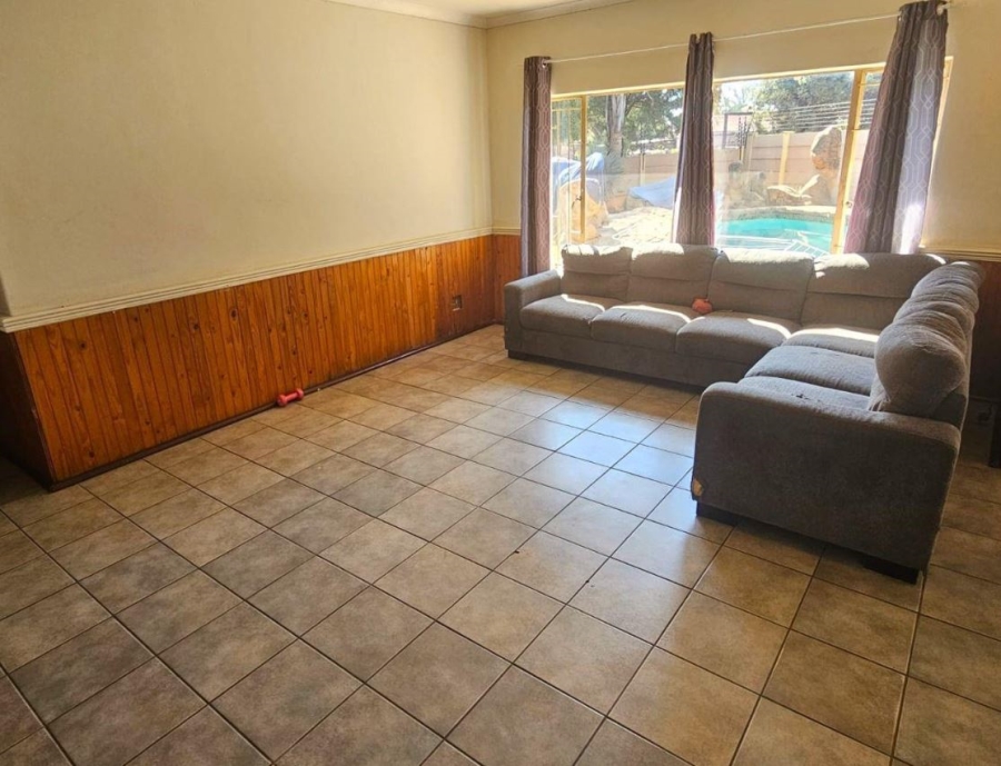 To Let 3 Bedroom Property for Rent in Pierre Van Ryneveld Gauteng