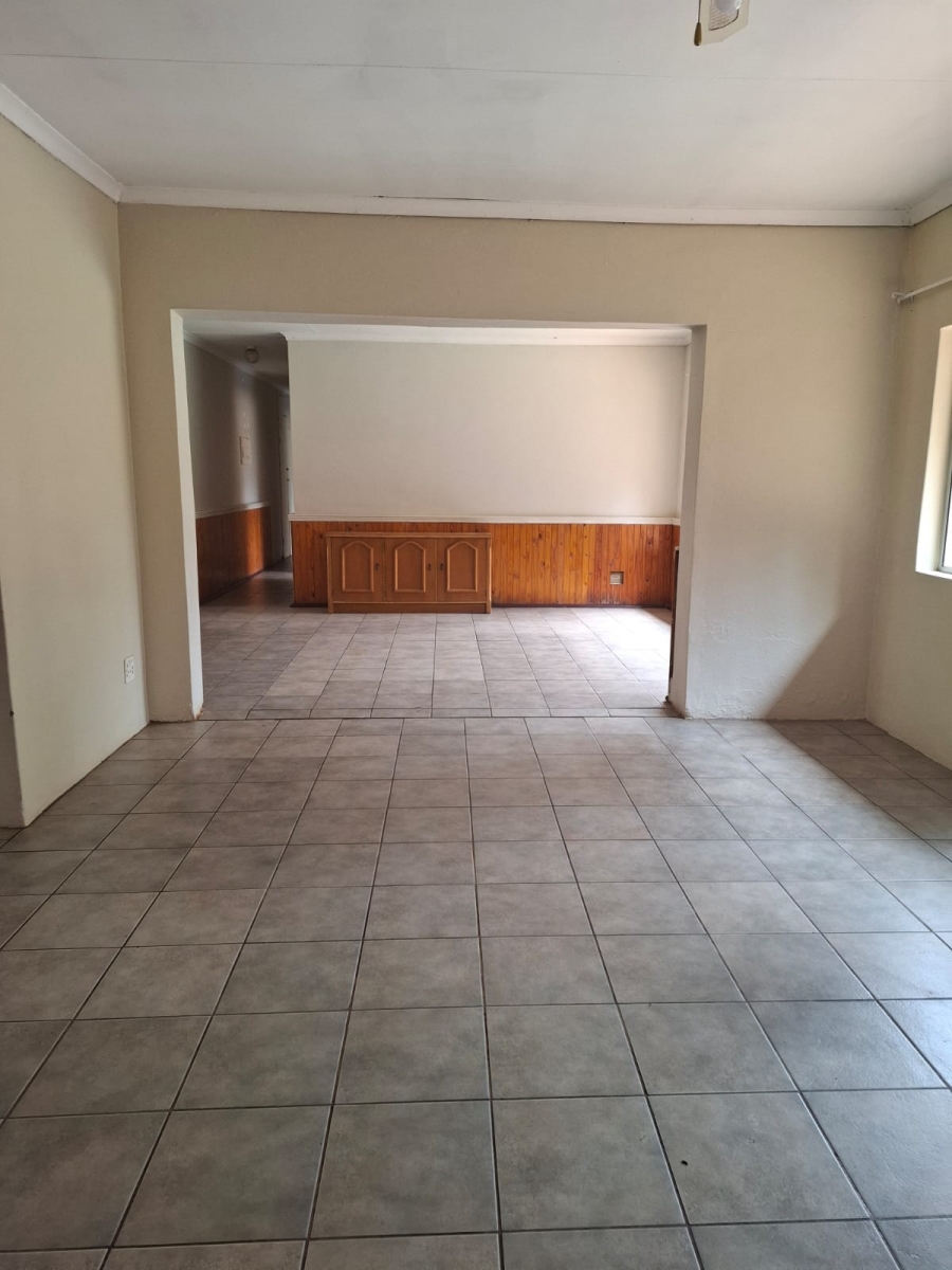 To Let 3 Bedroom Property for Rent in Pierre Van Ryneveld Gauteng