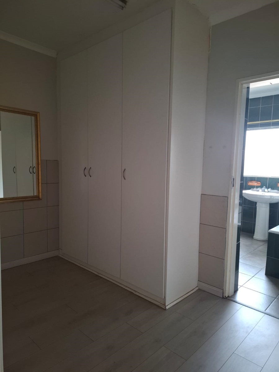 To Let 3 Bedroom Property for Rent in Pierre Van Ryneveld Gauteng