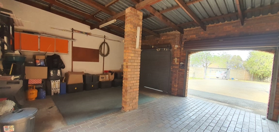 3 Bedroom Property for Sale in Lambton Gauteng