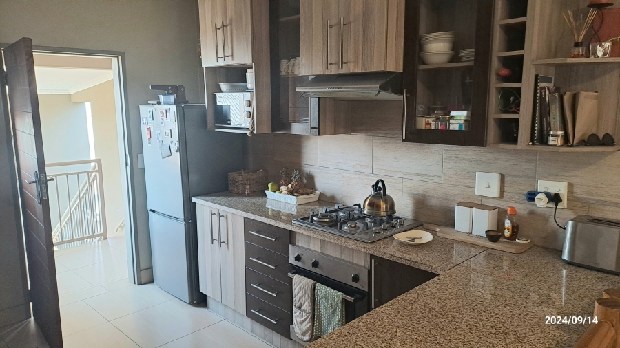 To Let 2 Bedroom Property for Rent in Moregloed Gauteng