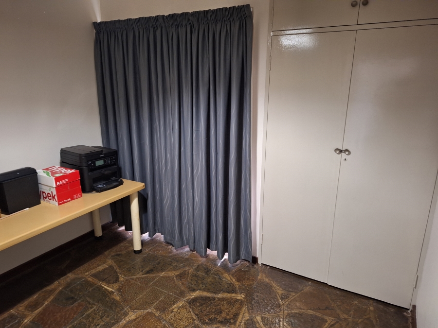 3 Bedroom Property for Sale in Villieria Gauteng