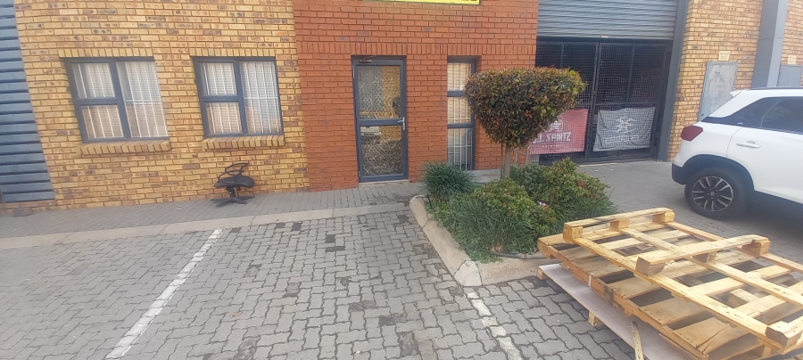 To Let commercial Property for Rent in Bartlett Gauteng