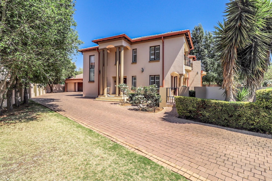 To Let 4 Bedroom Property for Rent in Midstream Estate Gauteng