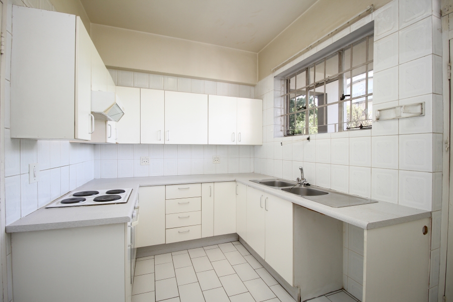 2 Bedroom Property for Sale in Illovo Gauteng