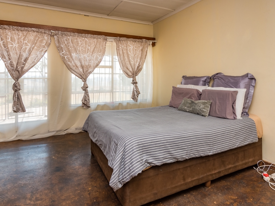 3 Bedroom Property for Sale in Nooitgedacht Gauteng