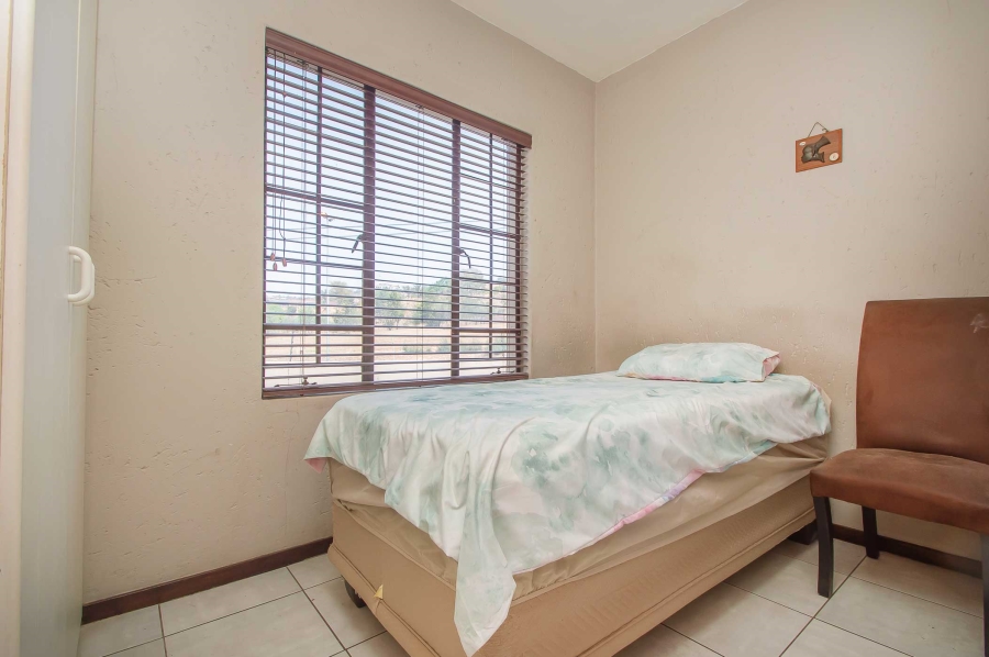 2 Bedroom Property for Sale in Sugar Bush Estate Gauteng