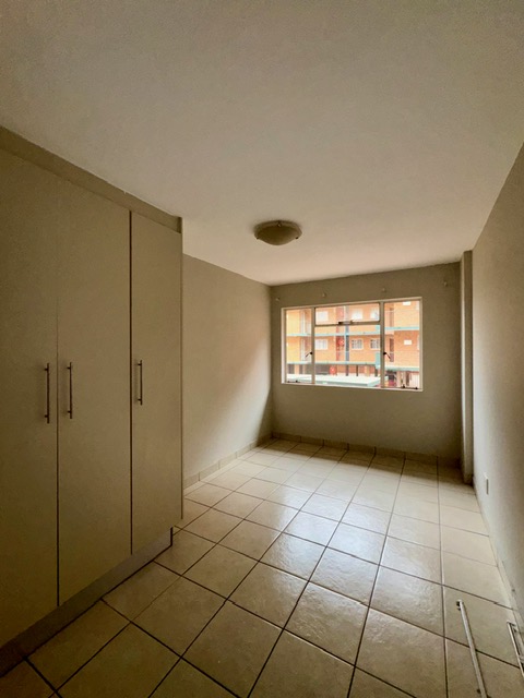 To Let 1 Bedroom Property for Rent in Die Hoewes Gauteng