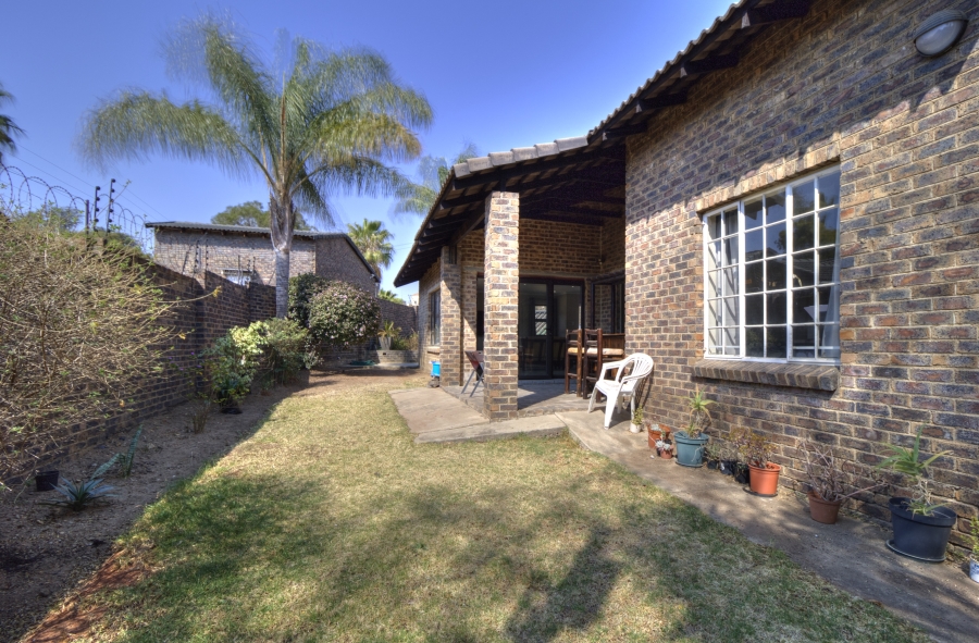 3 Bedroom Property for Sale in Sunninghill Gauteng