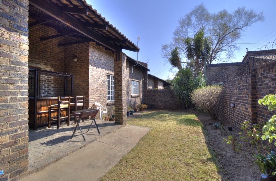 3 Bedroom Property for Sale in Sunninghill Gauteng