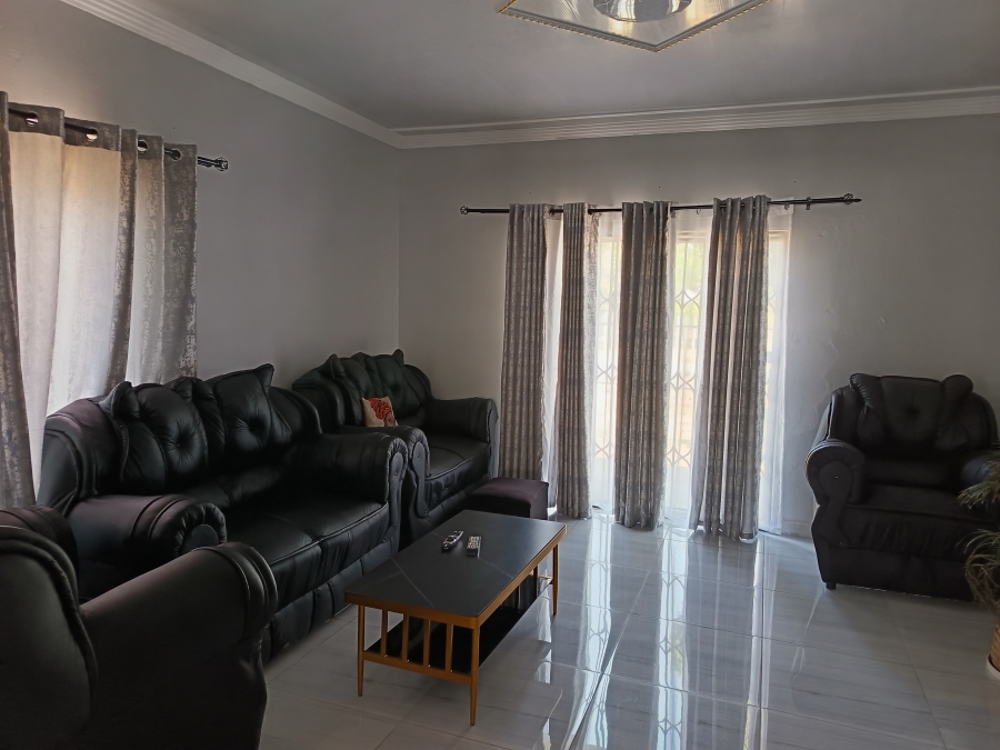 To Let 3 Bedroom Property for Rent in Rothdene Gauteng