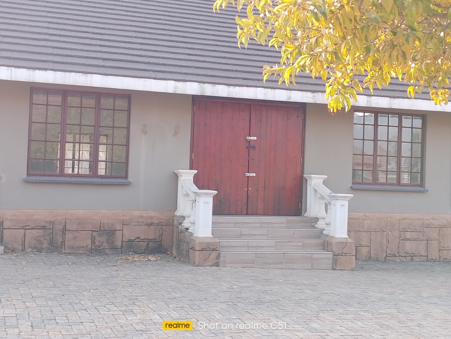 8 Bedroom Property for Sale in Vlakfontein Gauteng