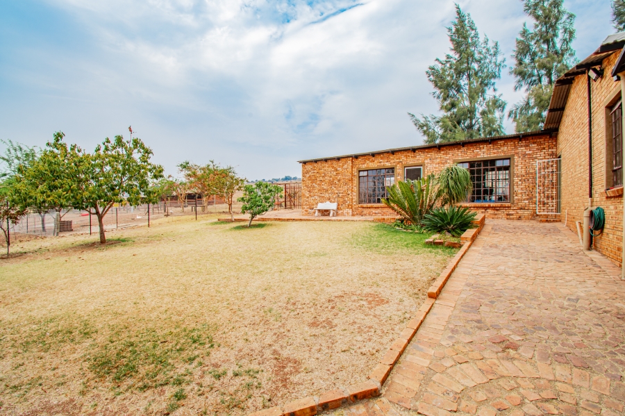 3 Bedroom Property for Sale in Magaliesburg Gauteng