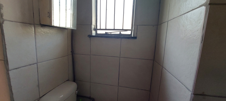 To Let 1 Bedroom Property for Rent in Mayberry Park Gauteng