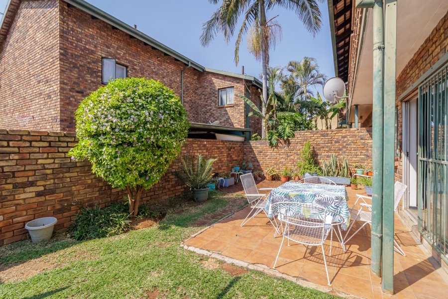 3 Bedroom Property for Sale in Magalieskruin Gauteng