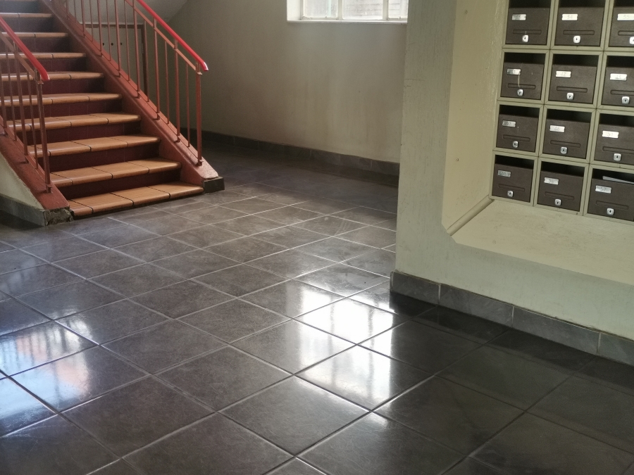 2 Bedroom Property for Sale in Sunnyside Gauteng