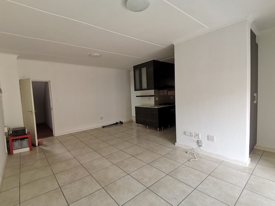 3 Bedroom Property for Sale in Oakdene Gauteng