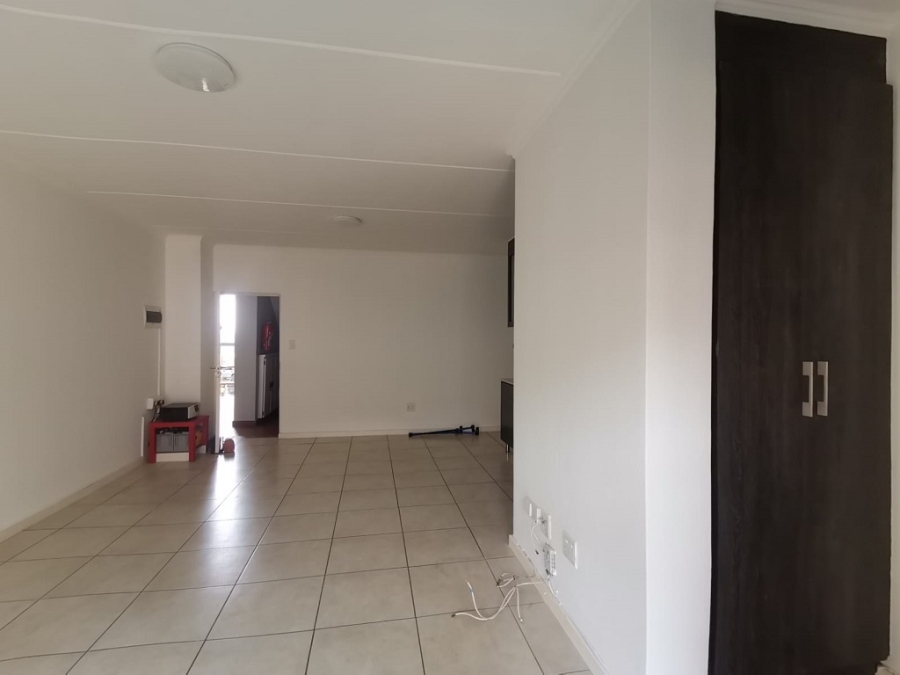 3 Bedroom Property for Sale in Oakdene Gauteng