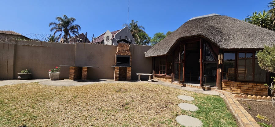 2 Bedroom Property for Sale in Elandshaven Gauteng