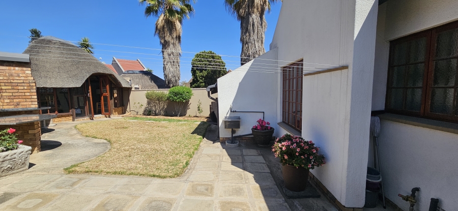 2 Bedroom Property for Sale in Elandshaven Gauteng