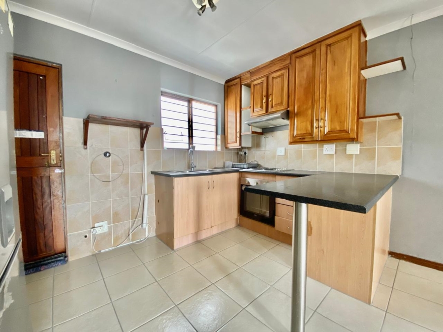 To Let 2 Bedroom Property for Rent in The Reeds Gauteng