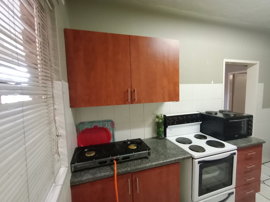 2 Bedroom Property for Sale in Edleen Gauteng