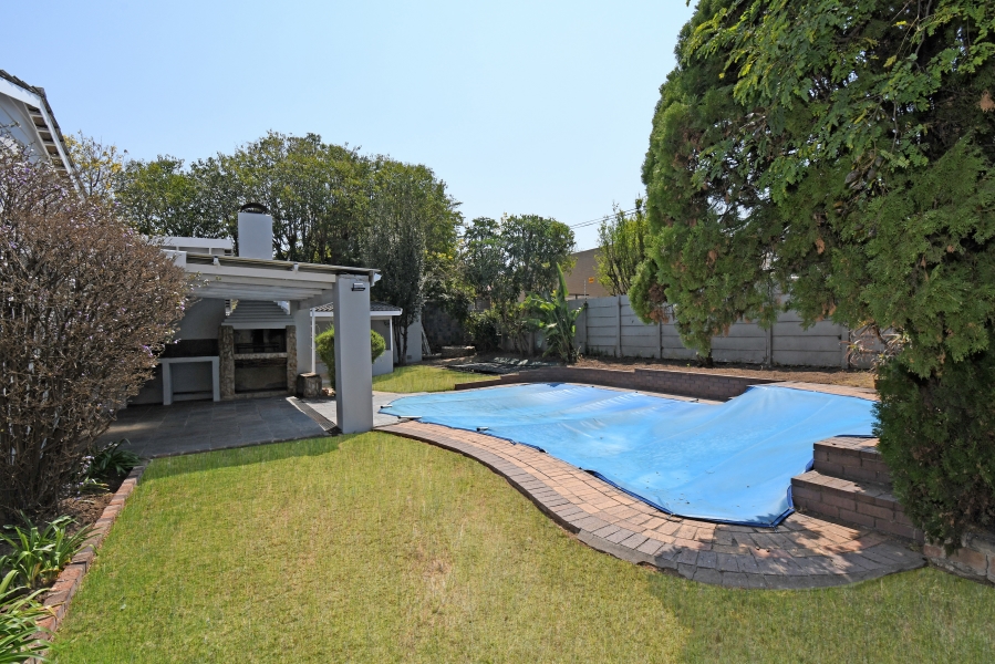 4 Bedroom Property for Sale in Kensington B Gauteng