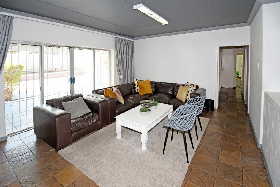 4 Bedroom Property for Sale in Kensington B Gauteng