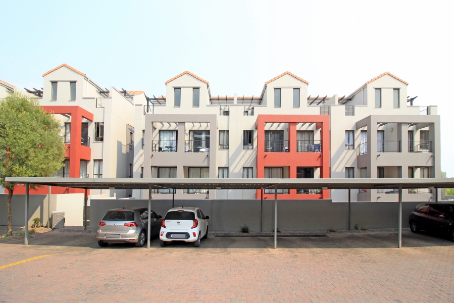 1 Bedroom Property for Sale in Sunninghill Gauteng