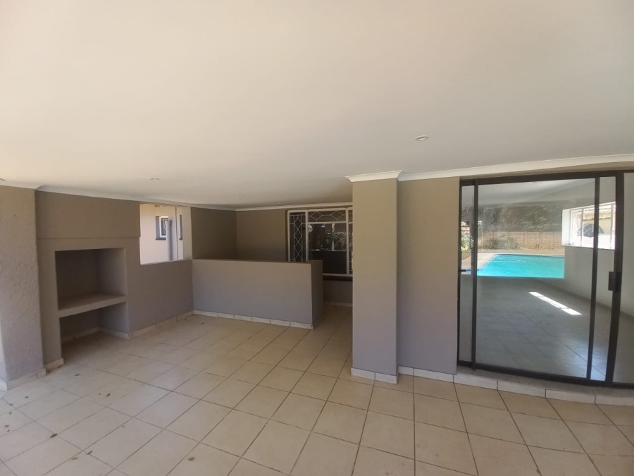 5 Bedroom Property for Sale in Rynfield Gauteng