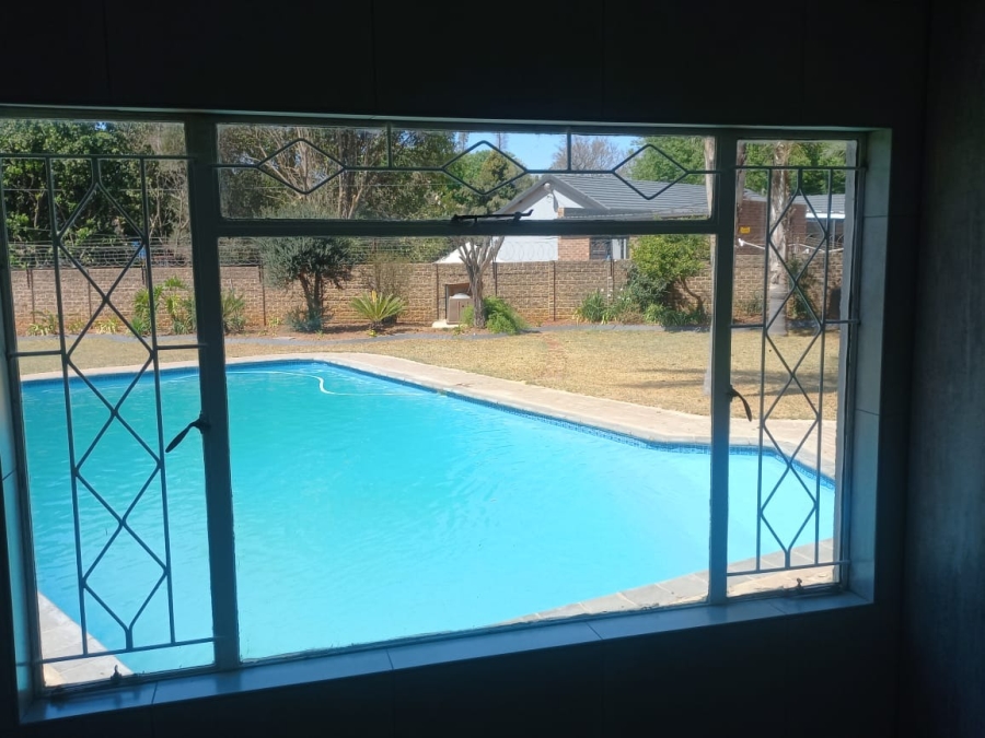 5 Bedroom Property for Sale in Rynfield Gauteng