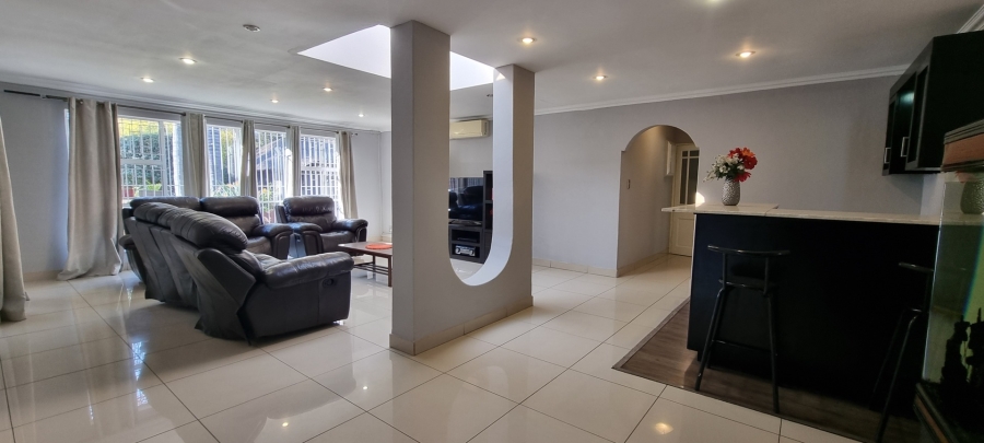 3 Bedroom Property for Sale in Sunward Park Gauteng