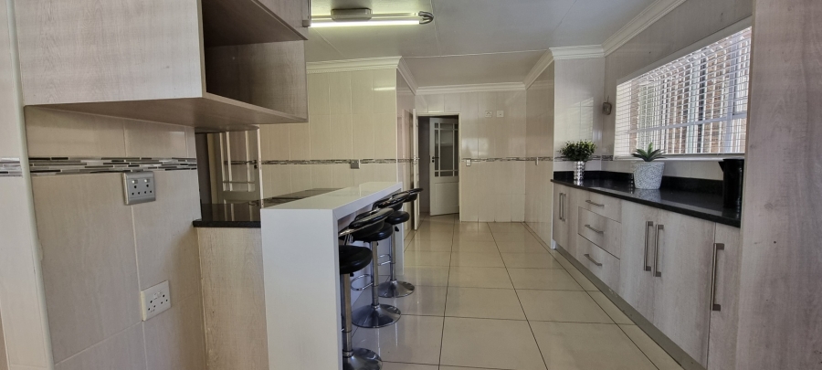 3 Bedroom Property for Sale in Sunward Park Gauteng