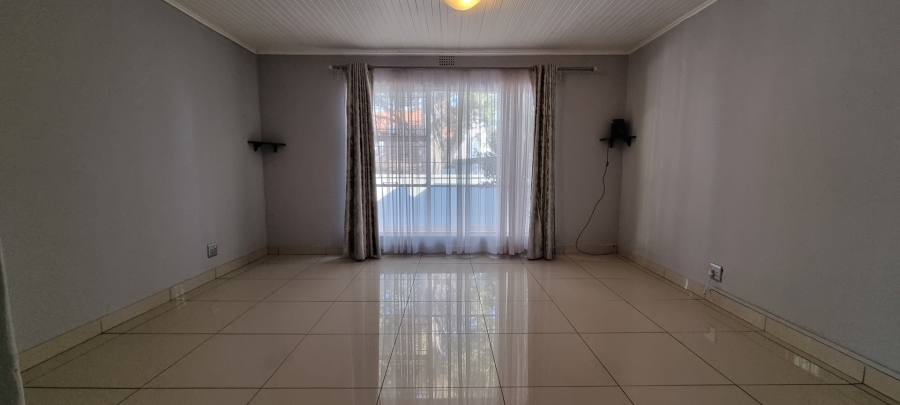 3 Bedroom Property for Sale in Sunward Park Gauteng