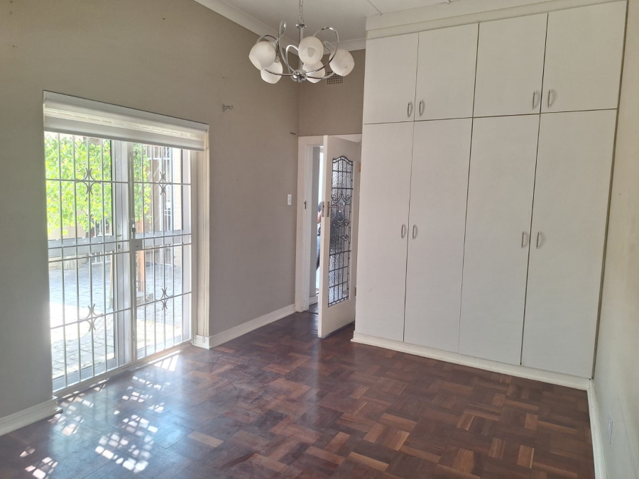 To Let 1 Bedroom Property for Rent in Kensington Gauteng