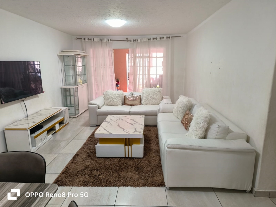 2 Bedroom Property for Sale in Bedfordview Gauteng