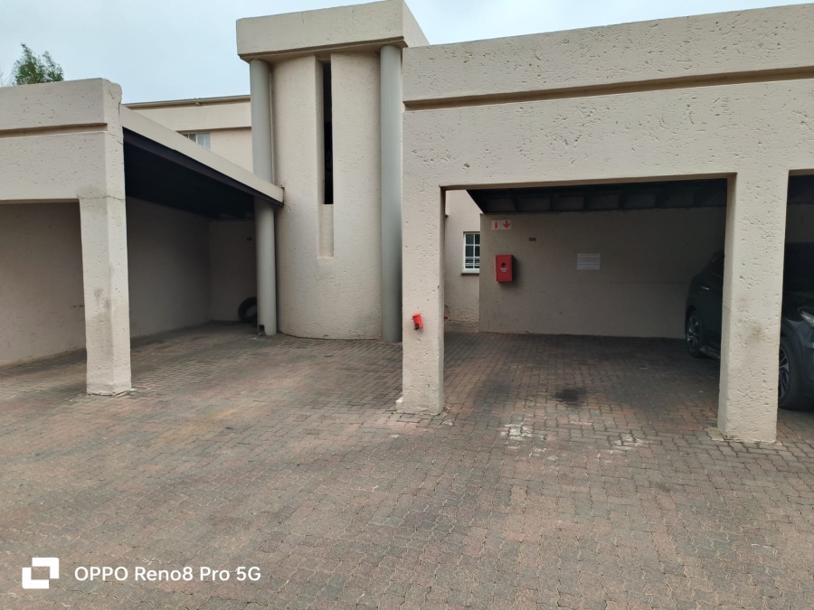 2 Bedroom Property for Sale in Bedfordview Gauteng