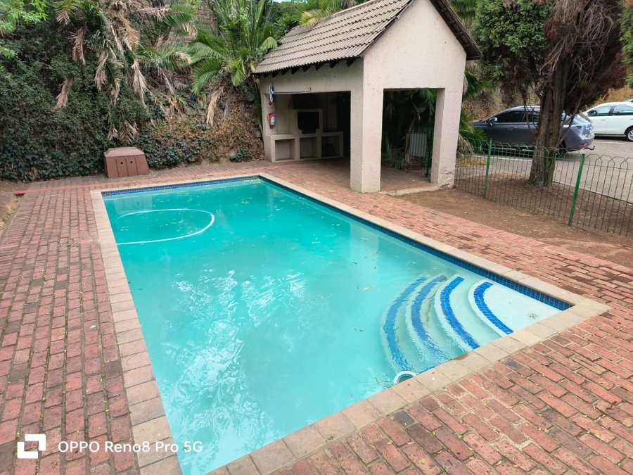 2 Bedroom Property for Sale in Bedfordview Gauteng