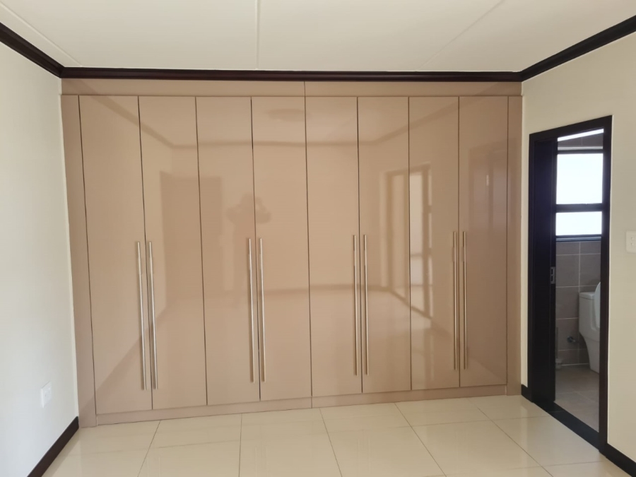 To Let 2 Bedroom Property for Rent in Kengies Gauteng