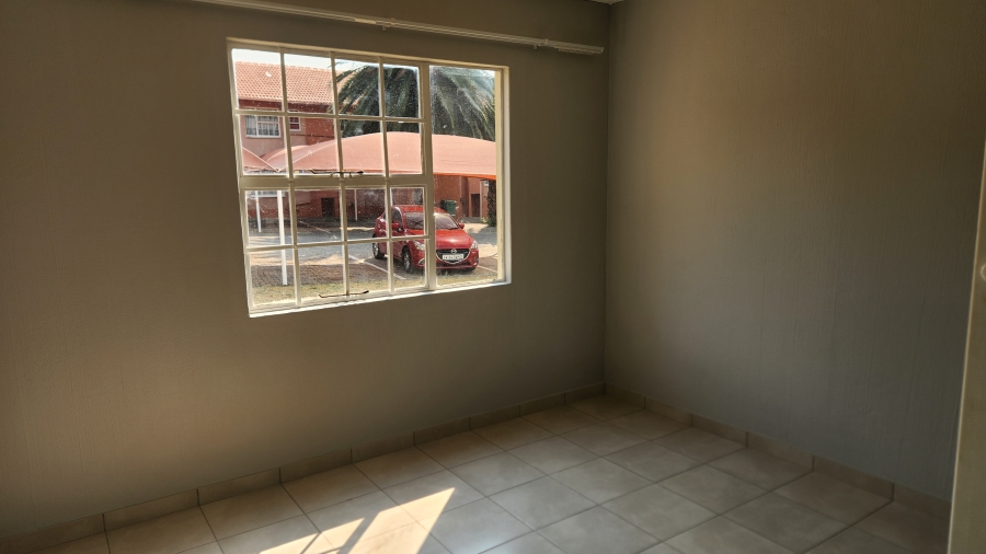 2 Bedroom Property for Sale in Meyersdal Gauteng