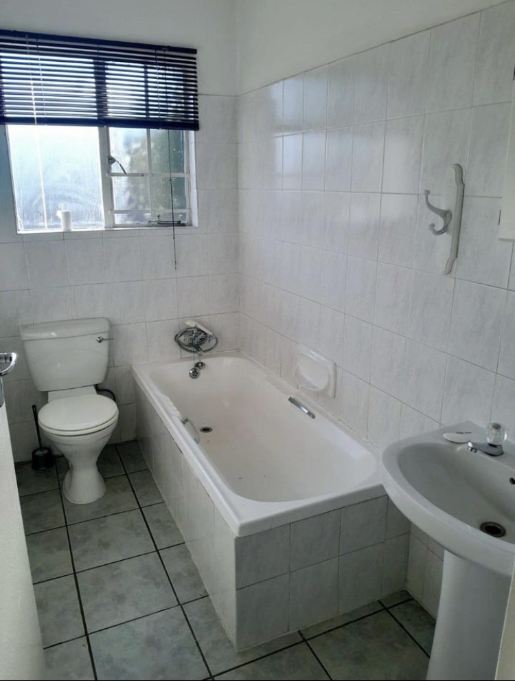 2 Bedroom Property for Sale in Moreleta Park Gauteng